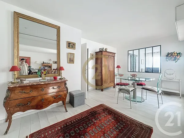 Appartement 4 pièces 96 m² 