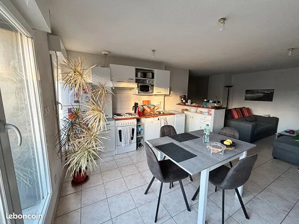 Appartement 4 pièces 81 m² 