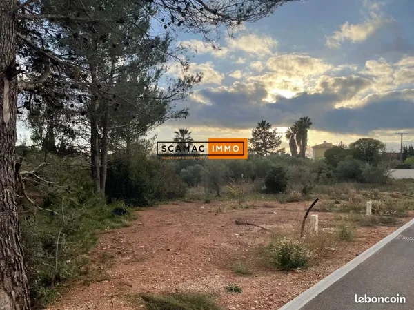 Terrain 378 m² Puget Ville 
