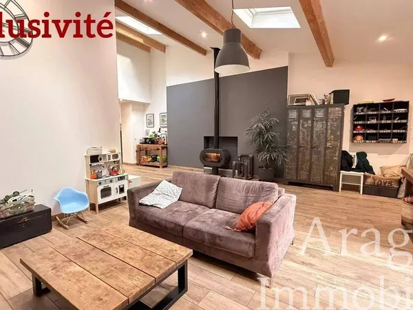 Maison 6 pièces 199 m² 