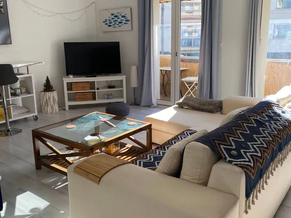 Loue appartement en colocation - 100m² 