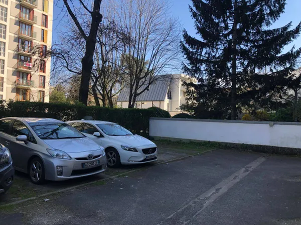 Parking 11 m² 