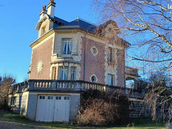 Maison 8 pièces 150 m² 