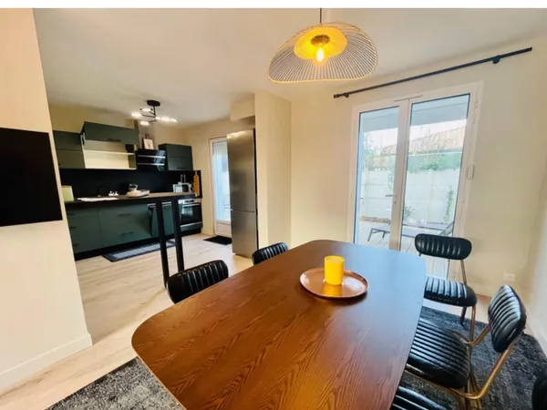 Loue maison meublée - 90m² 