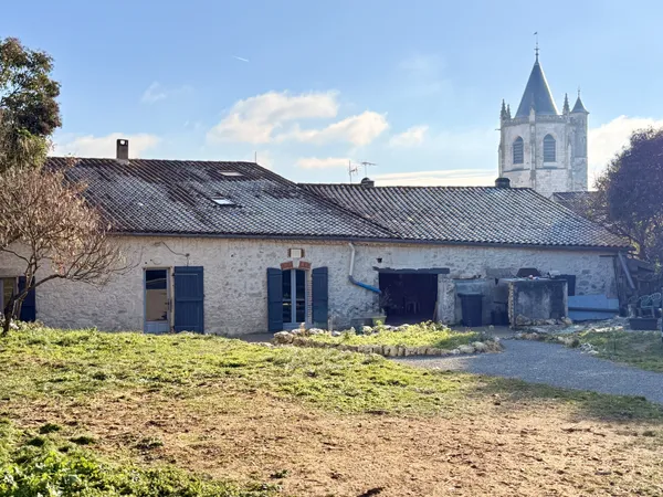 Charmante maison avec le plus grand jardin du village 
