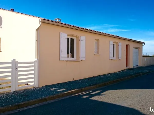 Location Maison Moeze 3 chambres / grand jardin / au calme 