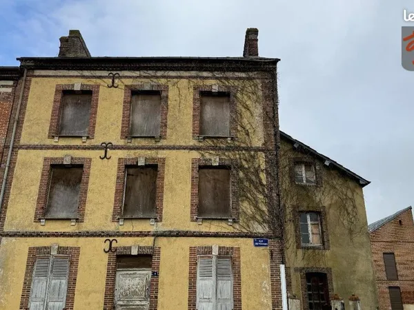Maison 240 m² Moulins La Marche 