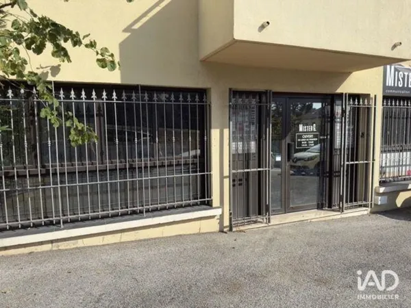 Location Boutique/Local commercial 70 m² 