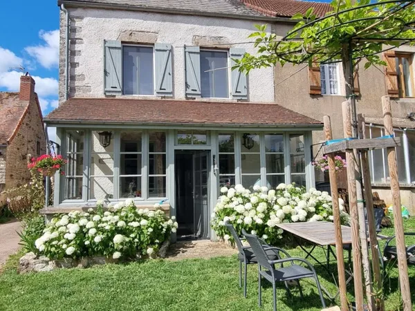 Belle rénovation dans l'esprit d'un cottage 
