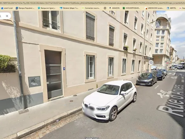 Particulier loue - T2 de 30 m² RUE d' AVERS 