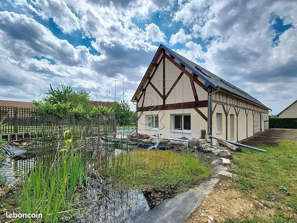 Longère 7 pièces 215 m² 