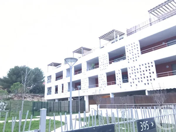Appartement 1 pièce 28 m² 