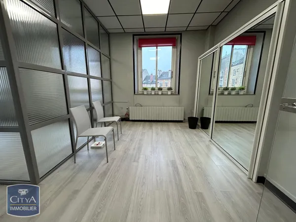 Bureaux 101 m² 