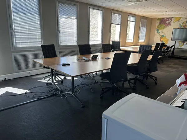 Local commercial 350 m² 