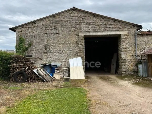Propriété 194 m² 