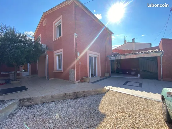 Maison 5 pièces 145 m² 