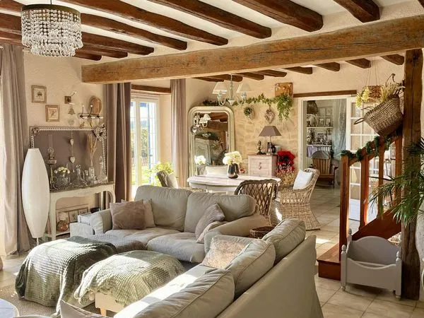 Maison familiale entièrement rénovée - 133m² - Aubigné-Racan 