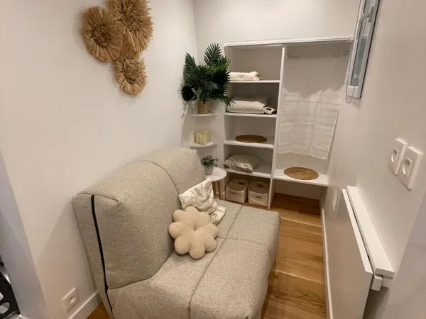Appartement 1 pièce 11 m² 