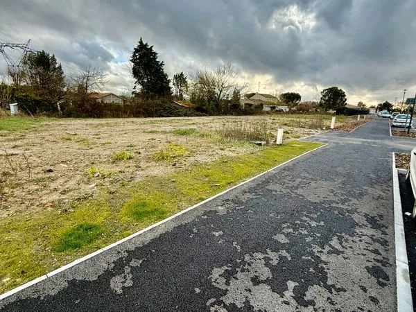 Terrain 400 m² Sainte eulalie 