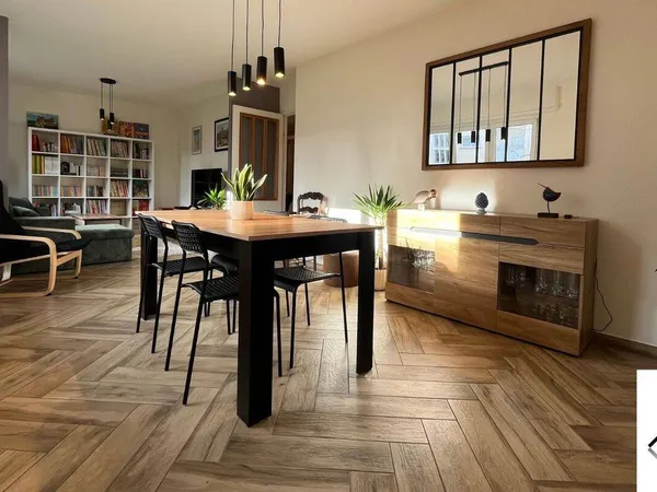Appartement 4 pièces 73 m² 
