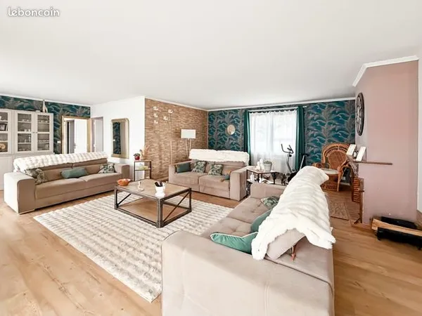 Maison 6 pièces 150 m² 