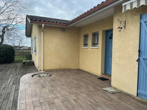 Maison traditionnelle 5 pièces 158 m² 
