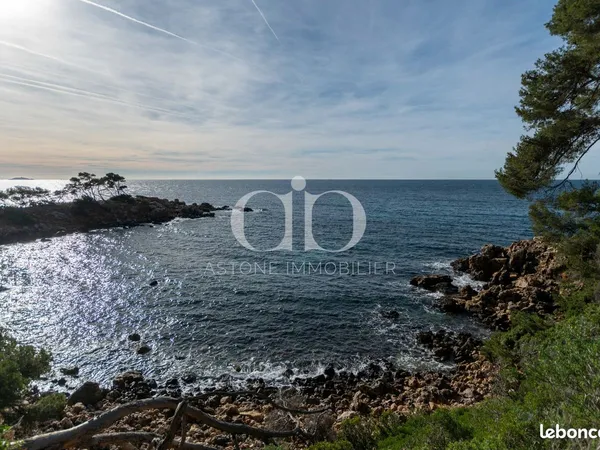 Villa 9 pièces 177 m² 