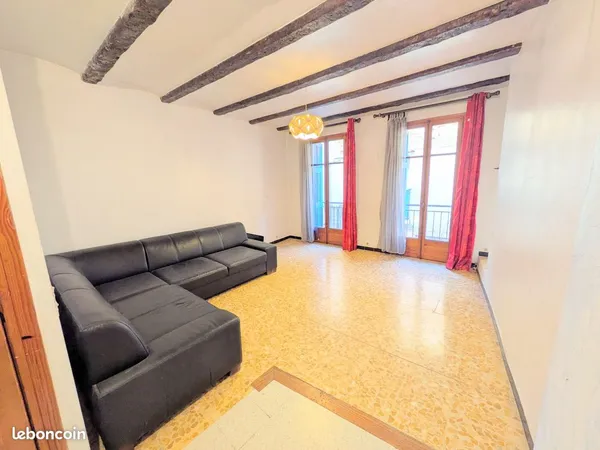 Appartement 6 pièces 92 m² 