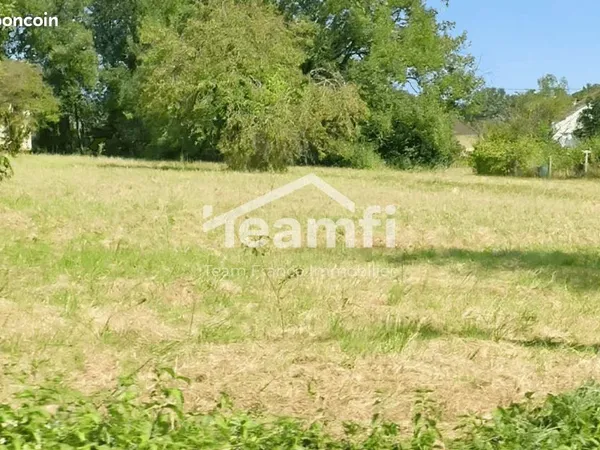 Terrain 4190 m² Venesmes 