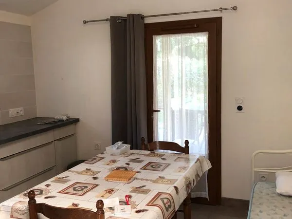 Location chambre meublée étudiant - 19 m2 