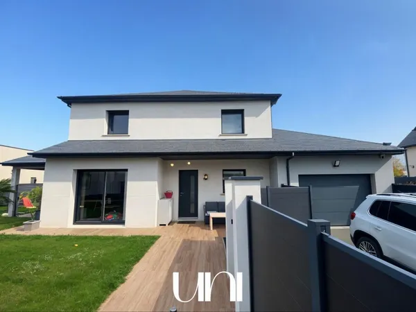 Maison T5 de 141m2 sur parcelle de 475m2 
