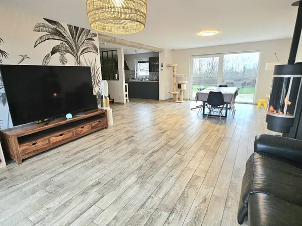 Maison 5 pièces 165 m² 