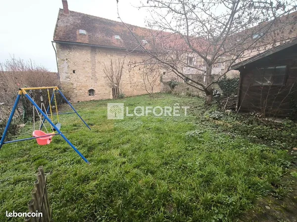 Maison 8 pièces 158 m² 