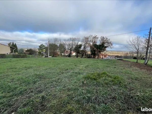 Terrain 1 186 m² Saint Sauveur 