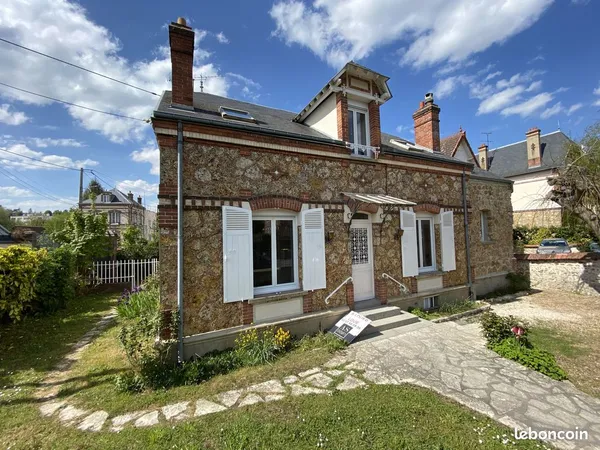 Maison 7 pièces 152 m² 