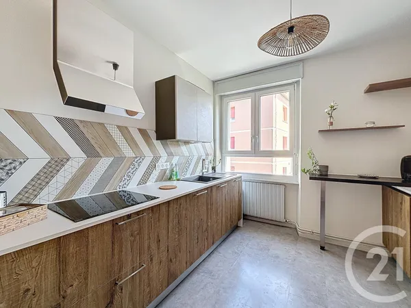 Appartement 4 pièces 88 m² 