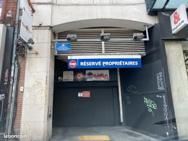 Parking/box LILLE 