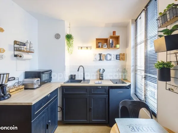 Appartement 1 pièce 16 m² 