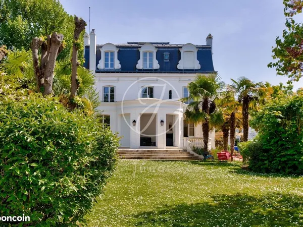 Propriété 14 pièces 470 m² 