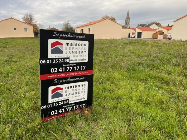 Terrain 350 m² 