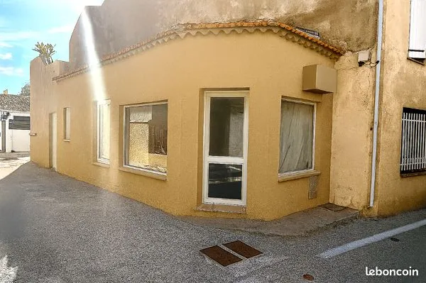 Local commercial 22 m² LE BRUSC 