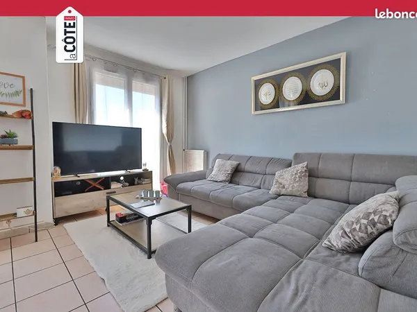 Appartement 4 pièces 82 m² 