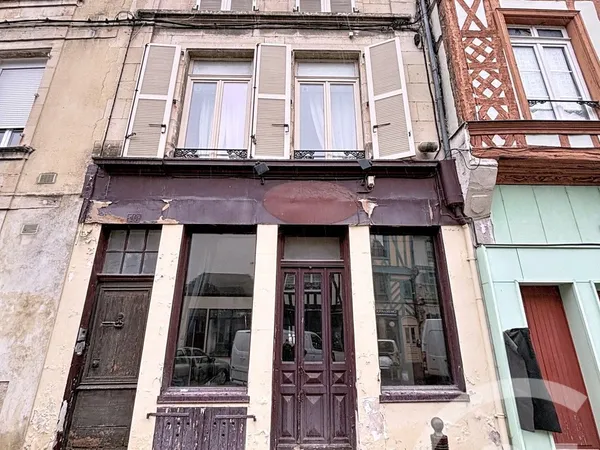 Immeuble 186 m² 
