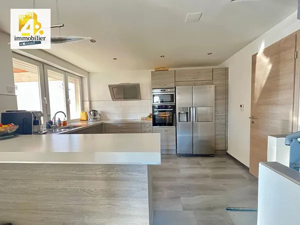 Maison 7 pièces 74 m² 
