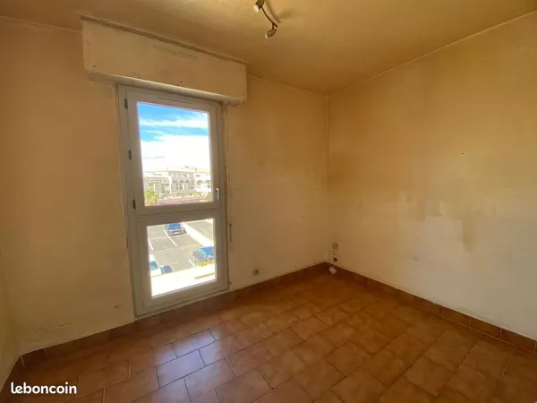 Vends Studette Marina de Sete 100 m de la plage 