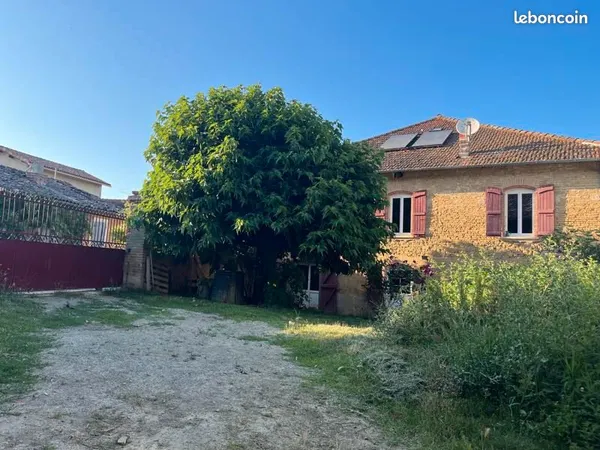 Maison 7 pièces 280 m² 