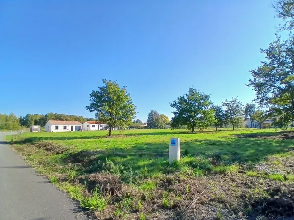 Votre terrain entièrement viabilisé Rue des Quarterons à SAINT-AIGNAN-GRANDLIEU 