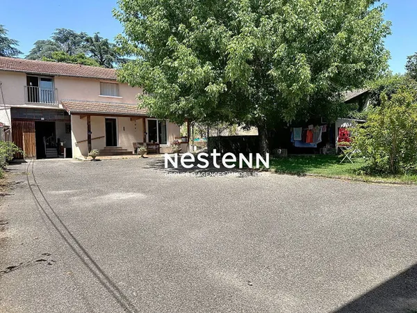Maison 8 pièces 224 m² 