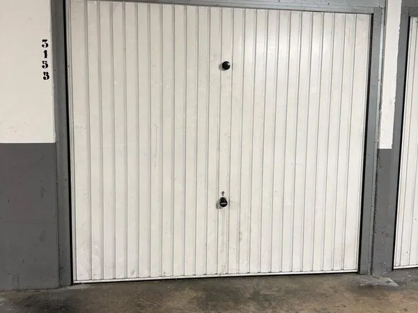 Parking 15 m² 