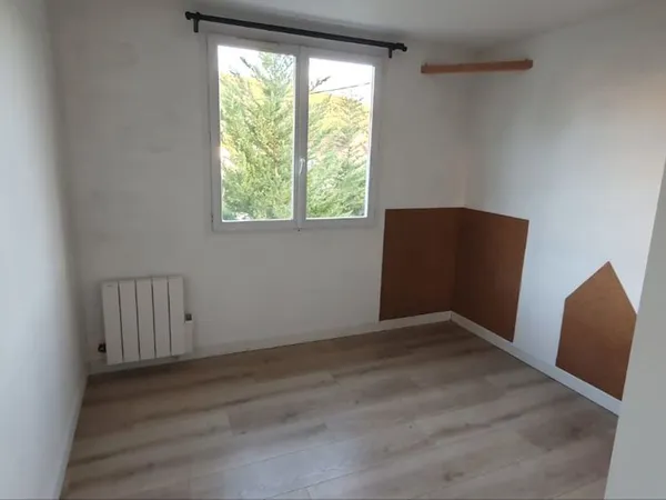 Colocataire pour une location à Bièvres 